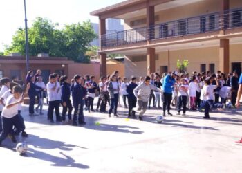 Buscan que los colegios privados tengan  un porcentaje máximo de aumento en las cuotas