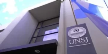 Se congeló el envío de fondos discrecionales a las universidades y se investiga a diez de ellas por irregularidades