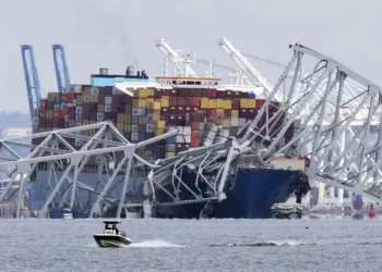 Descubren la causa del choque del buque Dalí contra el puente en Baltimore