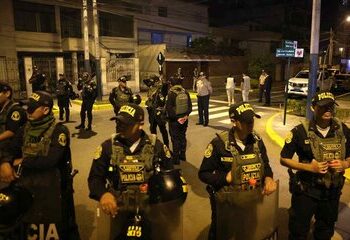 Allanaron la casa de la presidenta de Perú y la investigan por presunto enriquecimiento ilícito