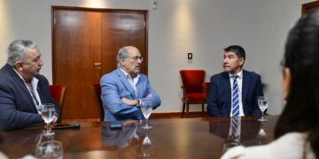 Legislatura: Acevedo y Viñuales dialogaron sobre la Campaña «Construfet»