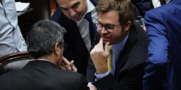 El Gobierno va con un nuevo texto de Ley Ómnibus: jubilaciones y ganancias, las claves