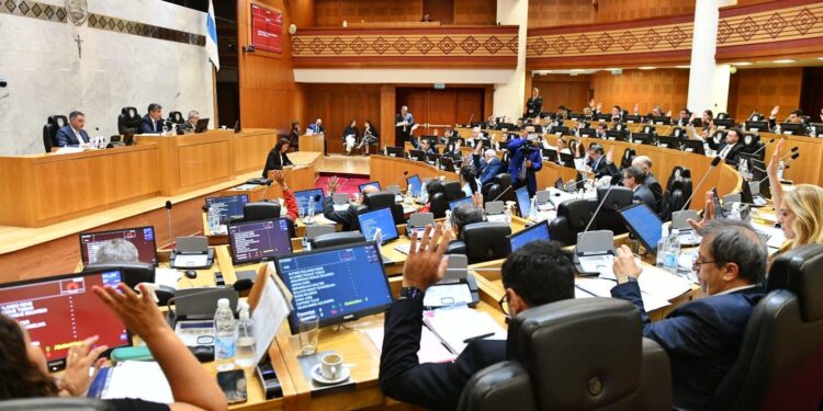 Legislatura de Tucumán aprobó el DNU que dispone la intervención del ERSEPT