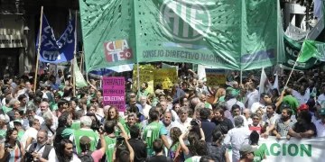 ATE denunció más de 10.000 despidos en el Estado y confirmó un nuevo paro nacional para el próximo miércoles