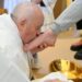 Jueves Santo: el Papa celebró la Misa y lavó los pies a doce reclusas en la prisión de Roma