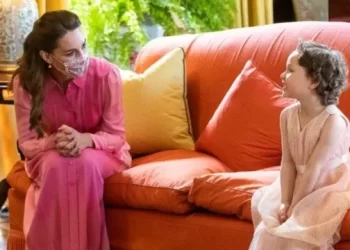 Kate Middleton recibió un emotivo mensaje de una niña de ocho años que conoció durante su tratamiento contra el cáncer