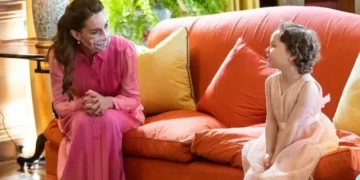 Kate Middleton recibió un emotivo mensaje de una niña de ocho años que conoció durante su tratamiento contra el cáncer