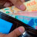 El salario promedio de los trabajadores formales ya está por debajo de la línea de la pobreza