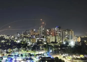 Irán atacó a Israel con el lanzamiento de más de 100 drones