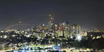 Irán atacó a Israel con el lanzamiento de más de 100 drones