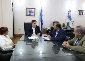 Avanza un proyecto entre el Ministerio de Salud y el CONICET, para esterilizar al mosquito macho aedes aegypti
