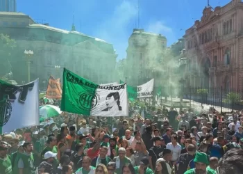 Paro de ATE: tensión por el operativo policial en Plaza de Mayo