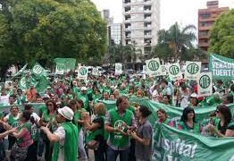Los estatales de ATE desafían con ocupar ministerios en reclamo de los despidos y evalúan denunciar a Milei