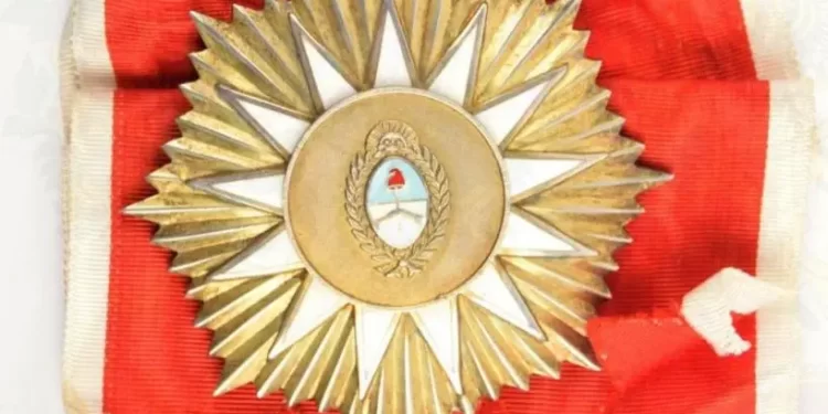 Osvaldo Jaldo y a los gobernadores que firmen el Pacto de Mayo recibirían una distinción