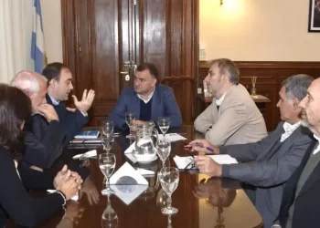 Paritarias: El Gobierno dialogó con el Secretario General de SADOP