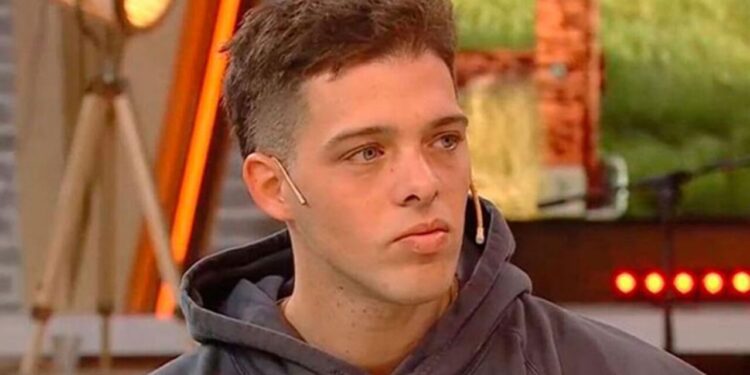 Santi Maratea lanzó una colecta benéfica entre libertarios y kirchneristas para ver quién dona más