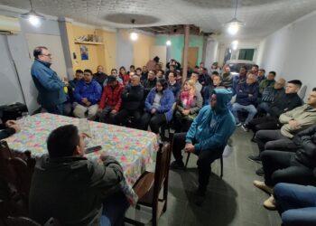 El Concejal Arnedo se reunió con choferes de Uber