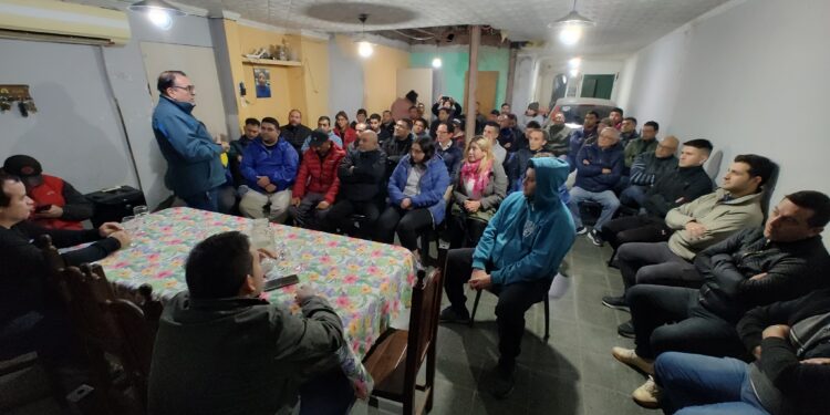 El Concejal Arnedo se reunió con choferes de Uber