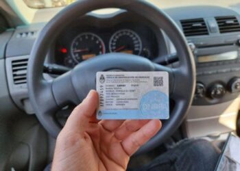 Cierran el 40% de los Registros del Automotor, eliminan la tarjeta azul y la tarjeta verde no tendrá vencimiento