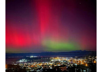 Una intensa tormenta solar causó auroras australes en Ushuaia