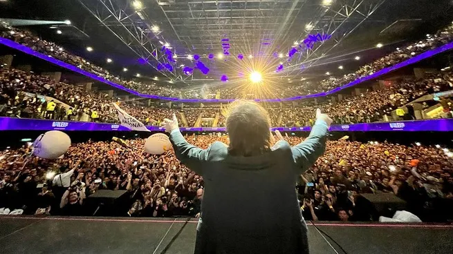 El presidente libertario cantará y presentará su nuevo libro este miércoles en el estadio Luna Park