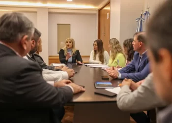 Se aplicarán onerosas multas a quienes no respeten los carriles exclusivos para ómnibus