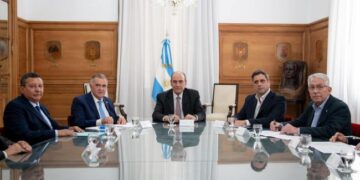 Jaldo firmó convenios con Nación por $120 mil millones para obras públicas