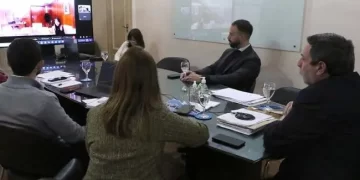 El Ministerio de Salud de la Nación confirmó a Medina Ruiz el envío de nuevos equipos a Tucumán