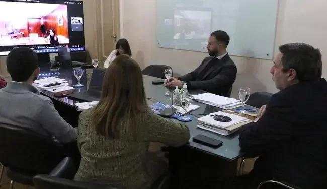 El Ministerio de Salud de la Nación confirmó a Medina Ruiz el envío de nuevos equipos a Tucumán