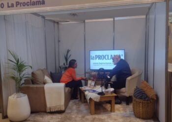 Comenzó la Feria del Libro Tucumán y por el stand de La Proclama pasaron destacadas personalidades