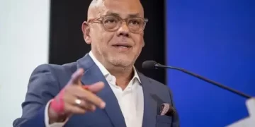 Venezuela: El Presidente del Congreso pidió la detención de González Urrutia y Machado