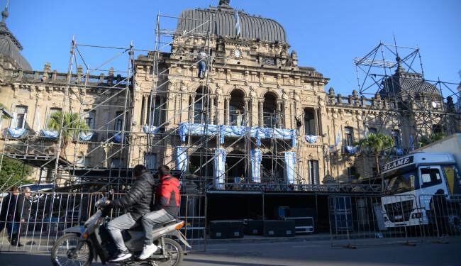 Los 208 años de Independencia se festejarán con una cartelera de lujo