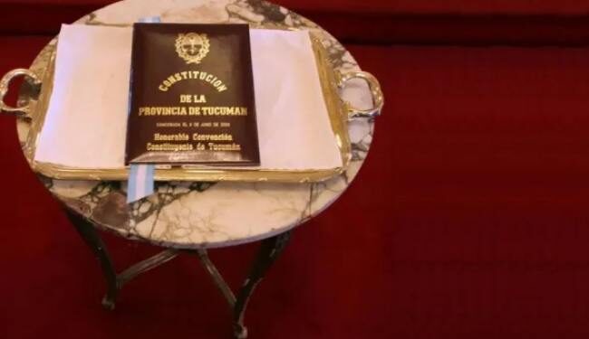 Jaldo ratificó la intención de trabajar en una reforma parcial de la Constitución