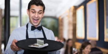 El Gobierno Nacional quiere regular el uso de las propinas en bares y restaurantes