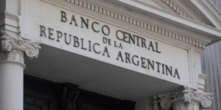 El Banco Central mantiene la tasa de interés en 40% anual