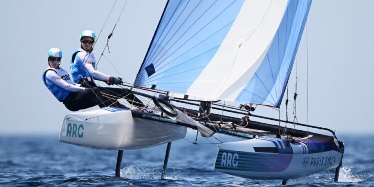 La dupla Argentina ganó la medalla de plata en la vela de París 2024