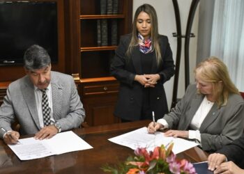Se firmaron convenios de colaboración entre la Legislatura y la Facultad de Derecho