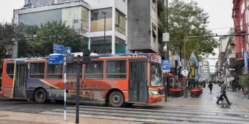 Cambia el sentido de las calles Crisóstomo y San Lorenzo y se reubican las paradas de ómnibus