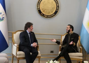 Javier Milei recibirá a Nayib Bukele en la Casa Rosada