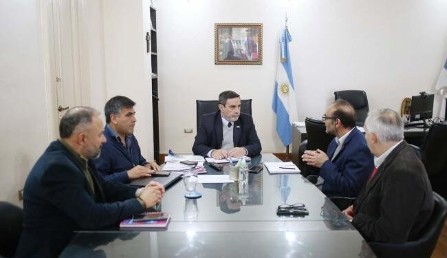 Salud y CONICET NOA Sur unen fuerzas para combatir el dengue ante la nueva temporada de calor