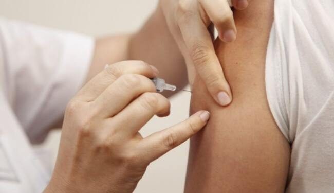 Continúa la campaña de vacunación contra el dengue en jóvenes: Más de 6.000 inmunizados