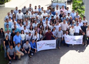 La Libertad Avanza presentó 4 mil adhesiones y quedó cerca de constituirse como partido político en Tucumán