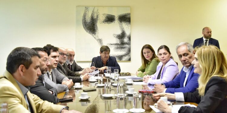 La Comisión de Educación de la Legislatura dio dictamen a dos proyectos de ley