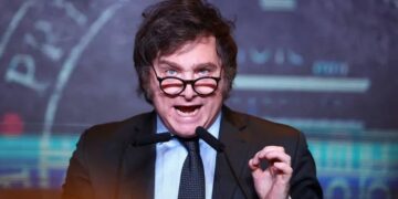 El Gobierno vetó la Ley de Financiamiento Universitario tras masiva marcha universitaria