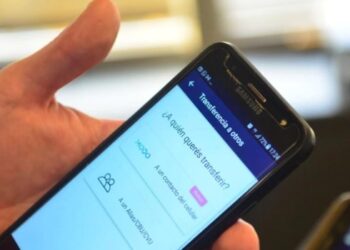 Cómo me doy cuenta si una transferencia bancaria es falsa