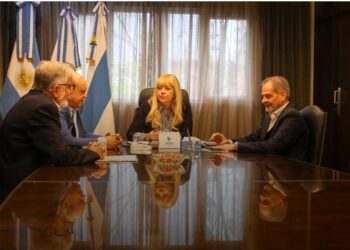 La UNT y la Municipalidad de San Miguel de Tucumán refuerzan su cooperación en urbanismo y salud