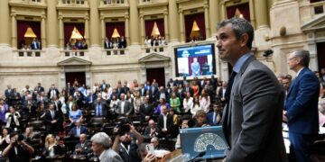 Diputados debaten hoy el veto de Milei a la Ley de Financiamiento Universitario