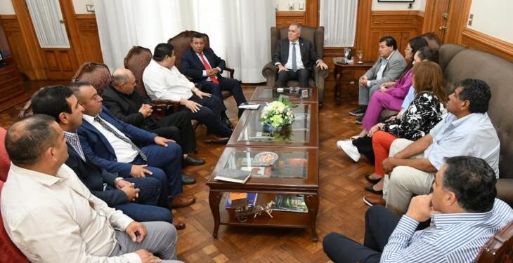 Respaldo de gestión al gobernador Jaldo del intendente y ediles de Famaillá