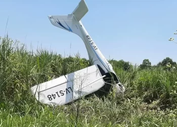 Se despistó una avioneta en vuelo de instrucción en el Aeroclub de Yerba Buena y no hubo heridos