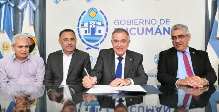 El Gobierno firmó una nueva recomposición salarial con el Frente Gremial Docente